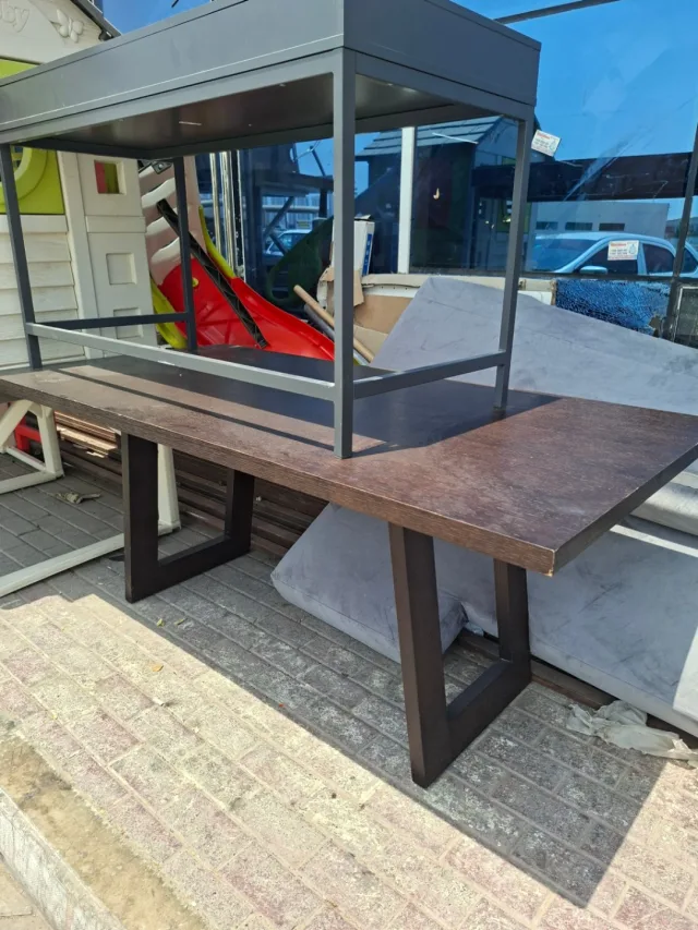 6-Seater Dining Set with Dark Wood Table and Fabric Chairs - الصورة 2
